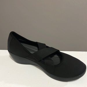 Black Croc wedges Size 10